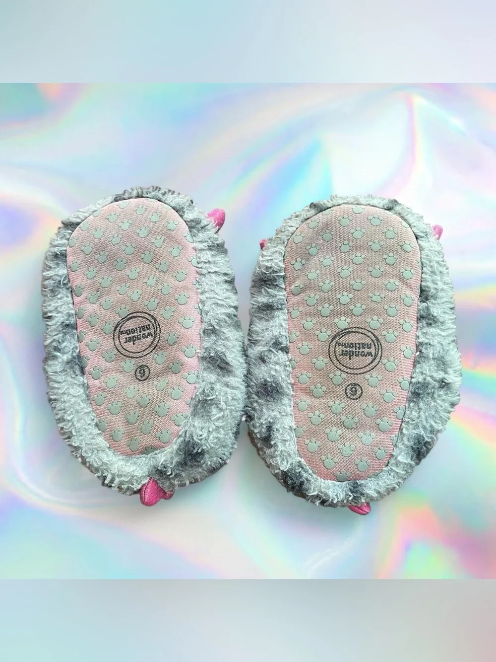 Cozy Monster Claw Kids Slippers - Pink and Gray